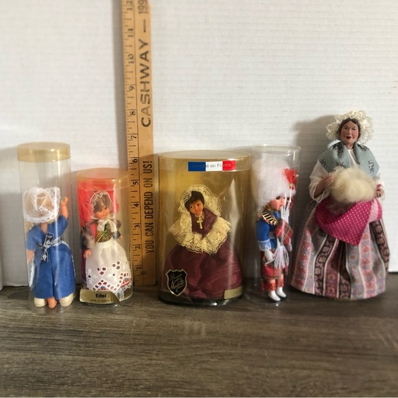Vtg Multi-Cultural Doll Collection - Picture 10 of 10